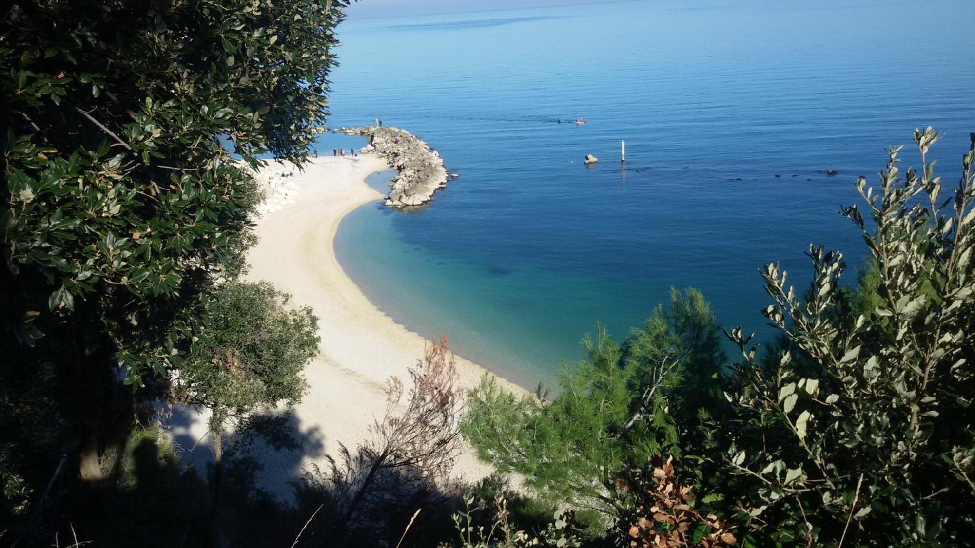 Loft Sul Mare Sirolo Apartment Стая снимка